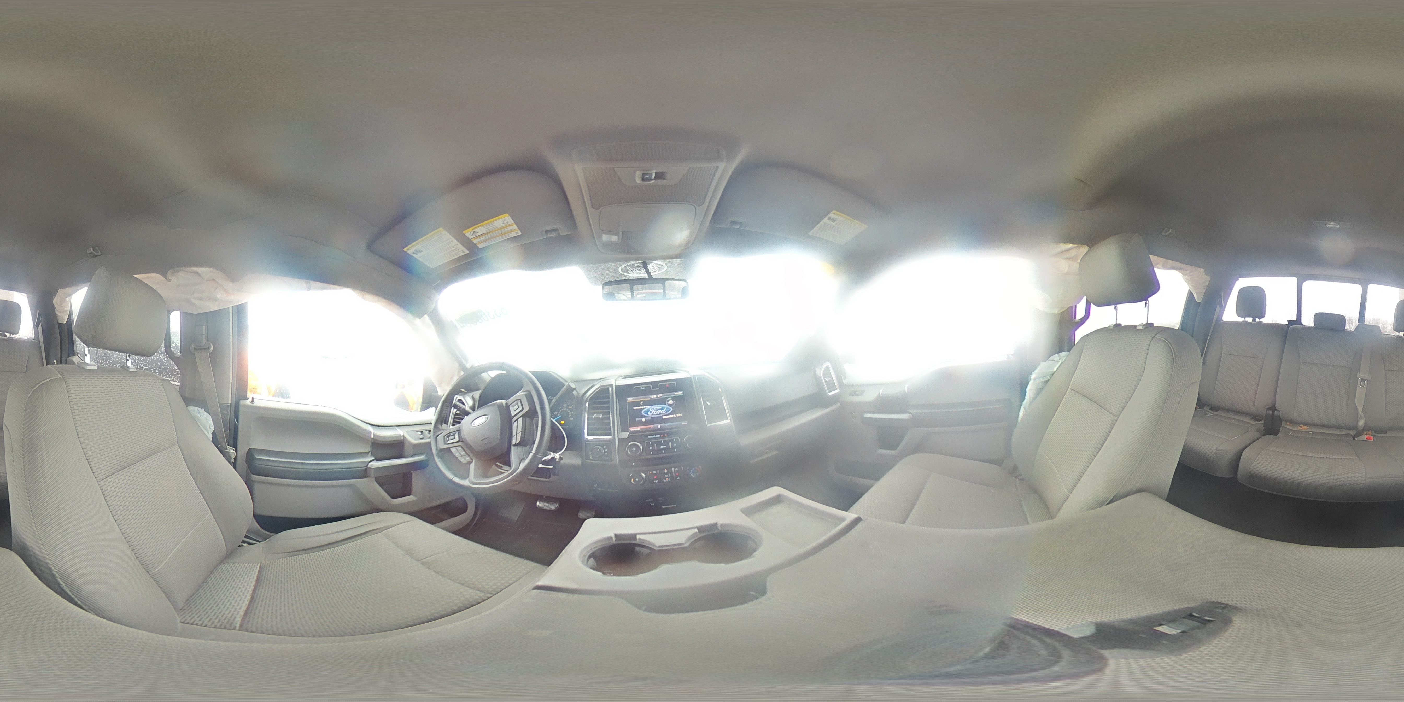 2015 Ford F-150 - Image 13