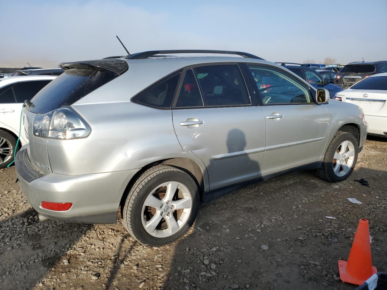 2005 Lexus RX - Image 3