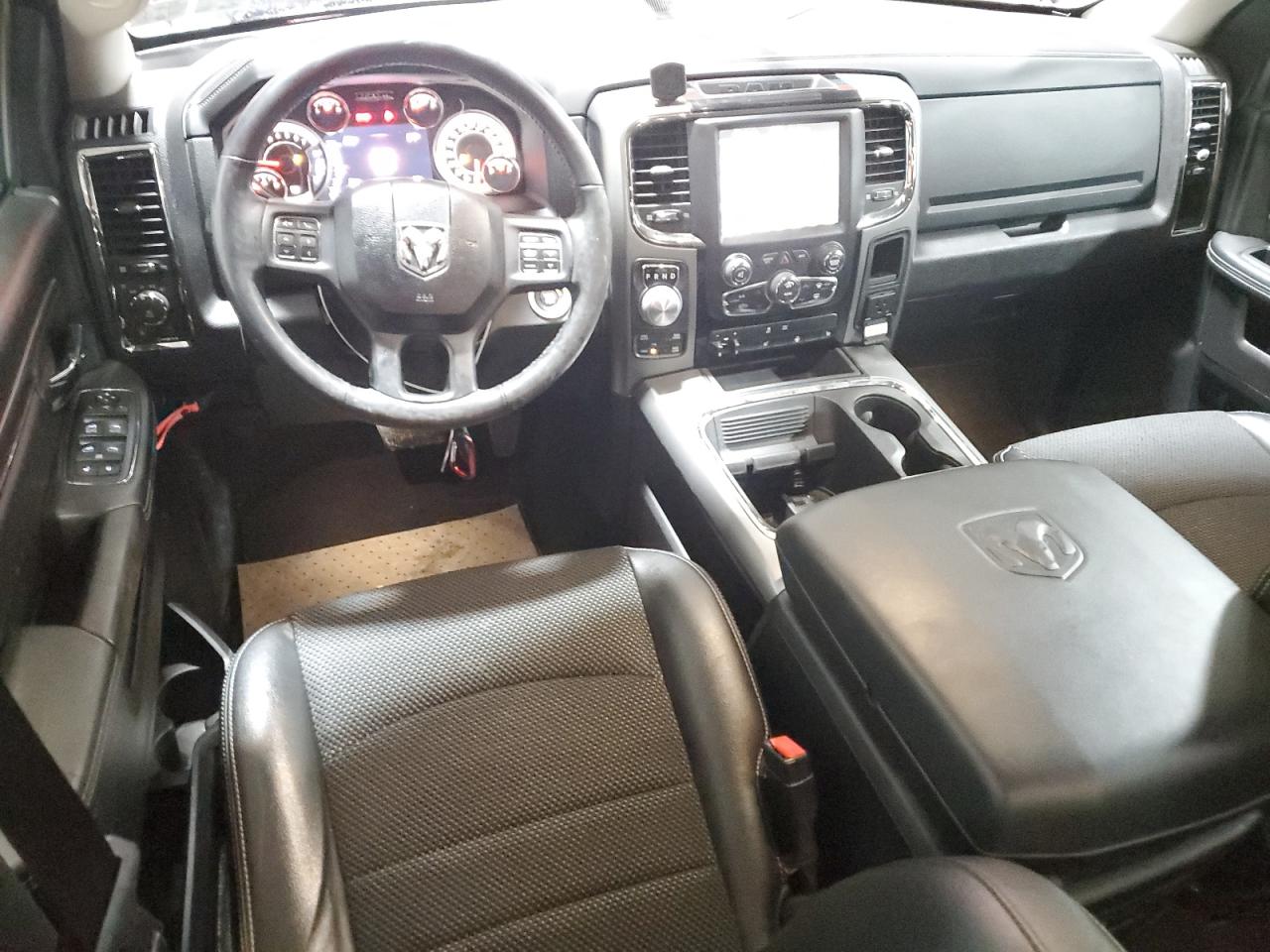 2016 RAM 1500 - Image 8