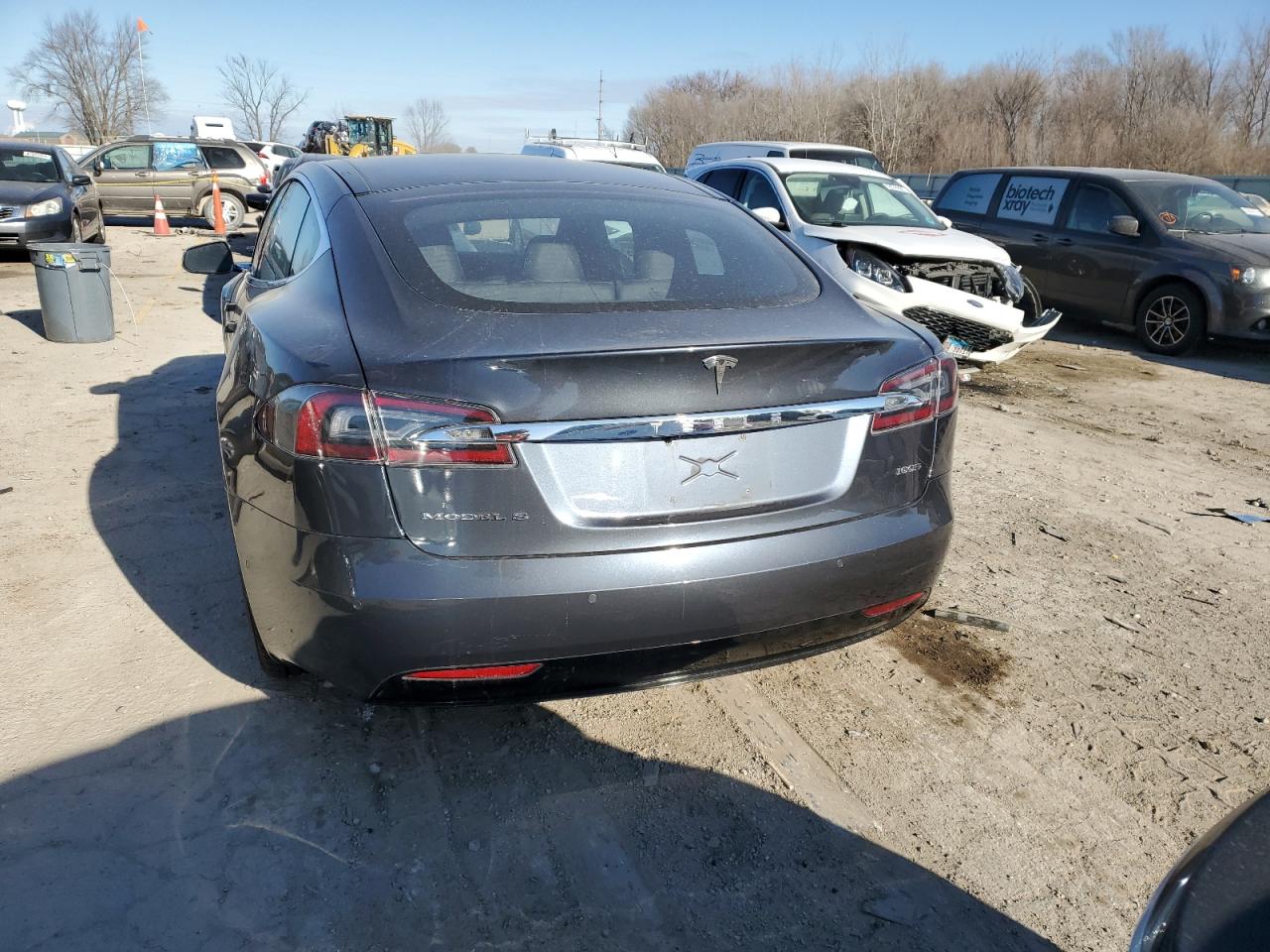 2018 Tesla Model S VIN: 5YJSA1E26JF266485 Lot: 83661984