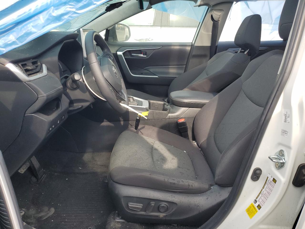 2023 Toyota RAV 4 - Image 7