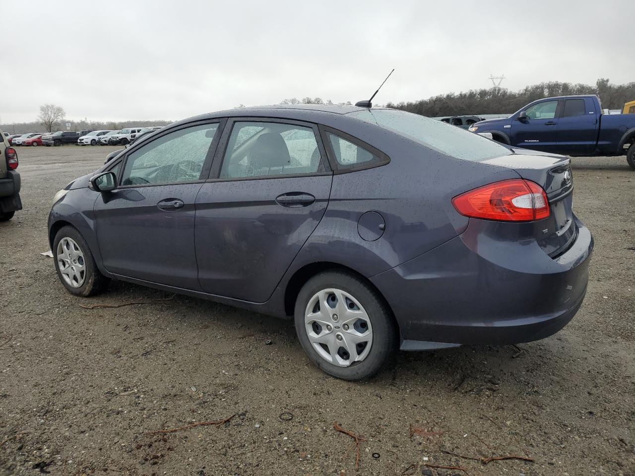 VIN 3FADP4BJ5DM221077 2013 FORD FIESTA no.2