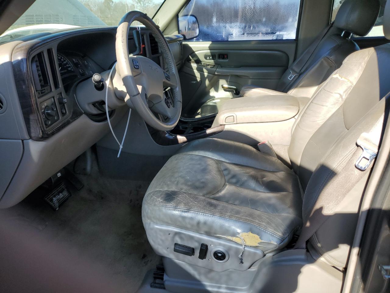 2006 GMC Yukon - Image 7