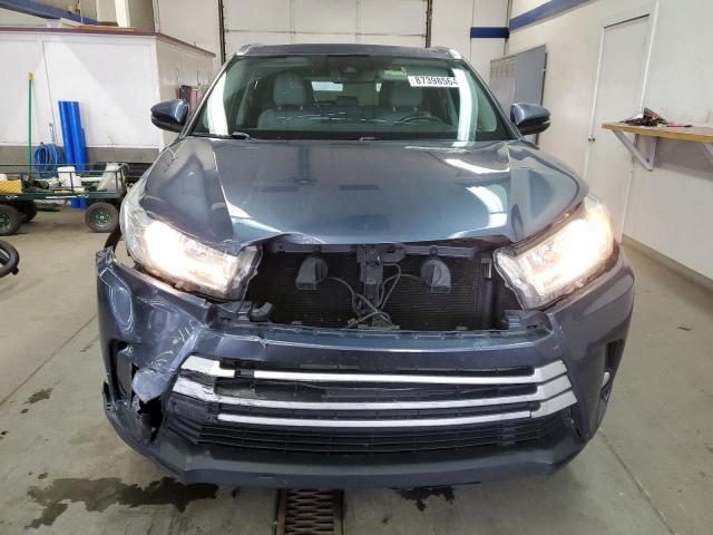  TOYOTA HIGHLANDER 2017 Синий