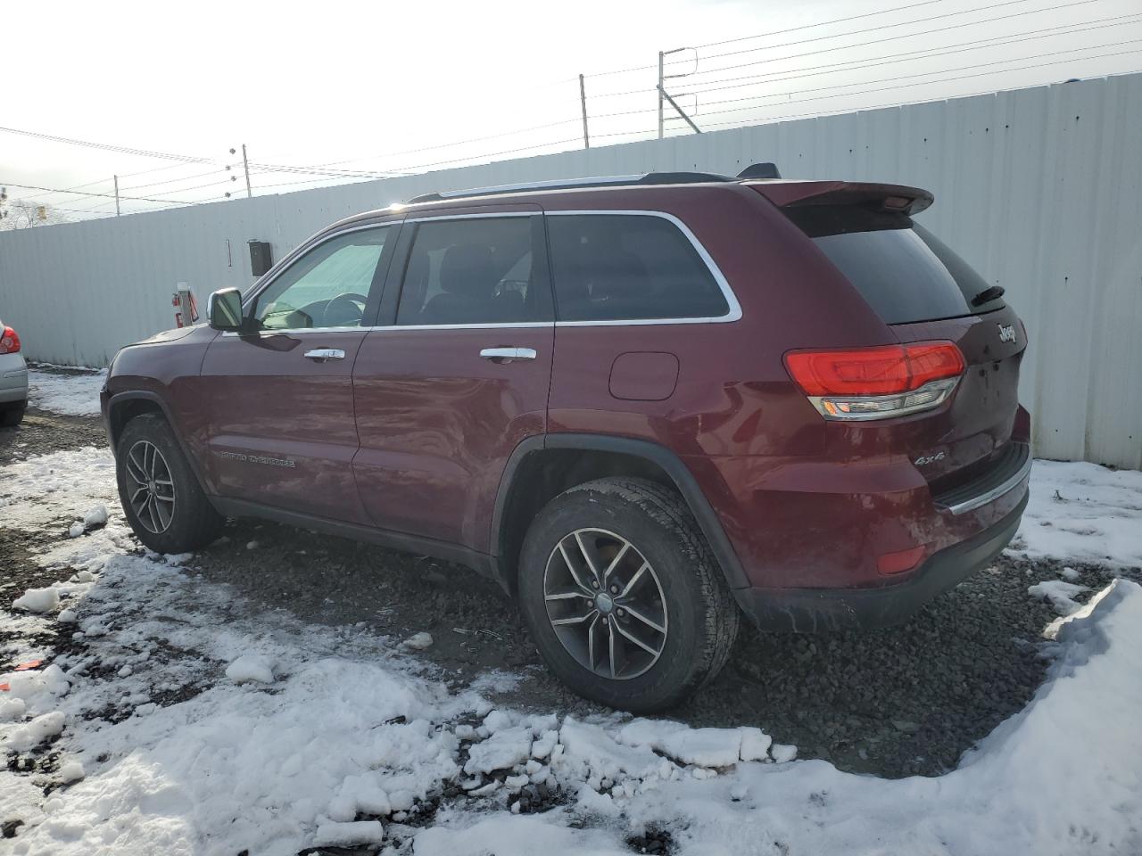 2017 Jeep Grand Cherokee - Image 2