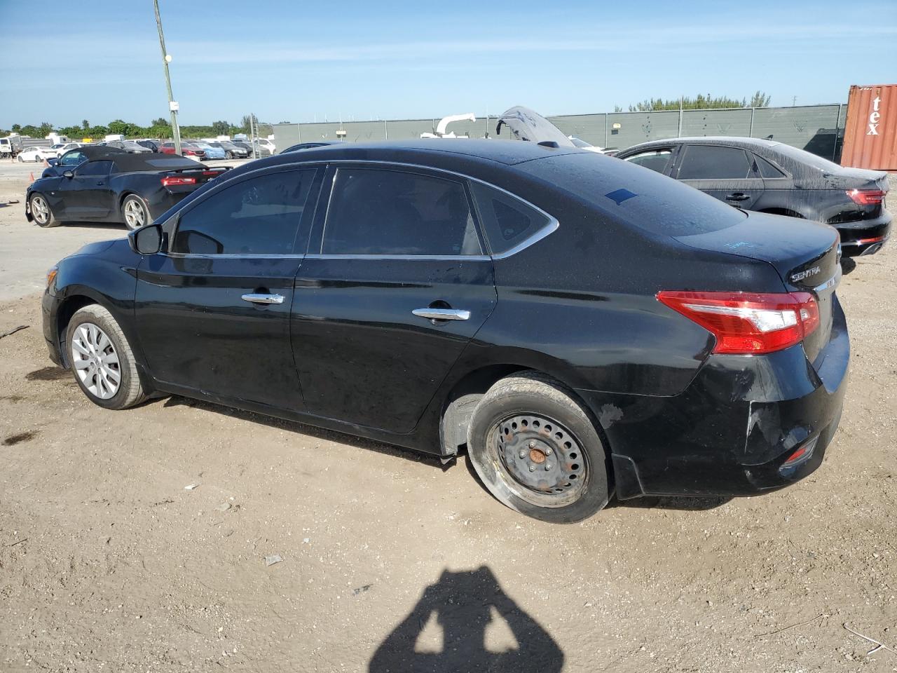 2017 Nissan Sentra - Image 2