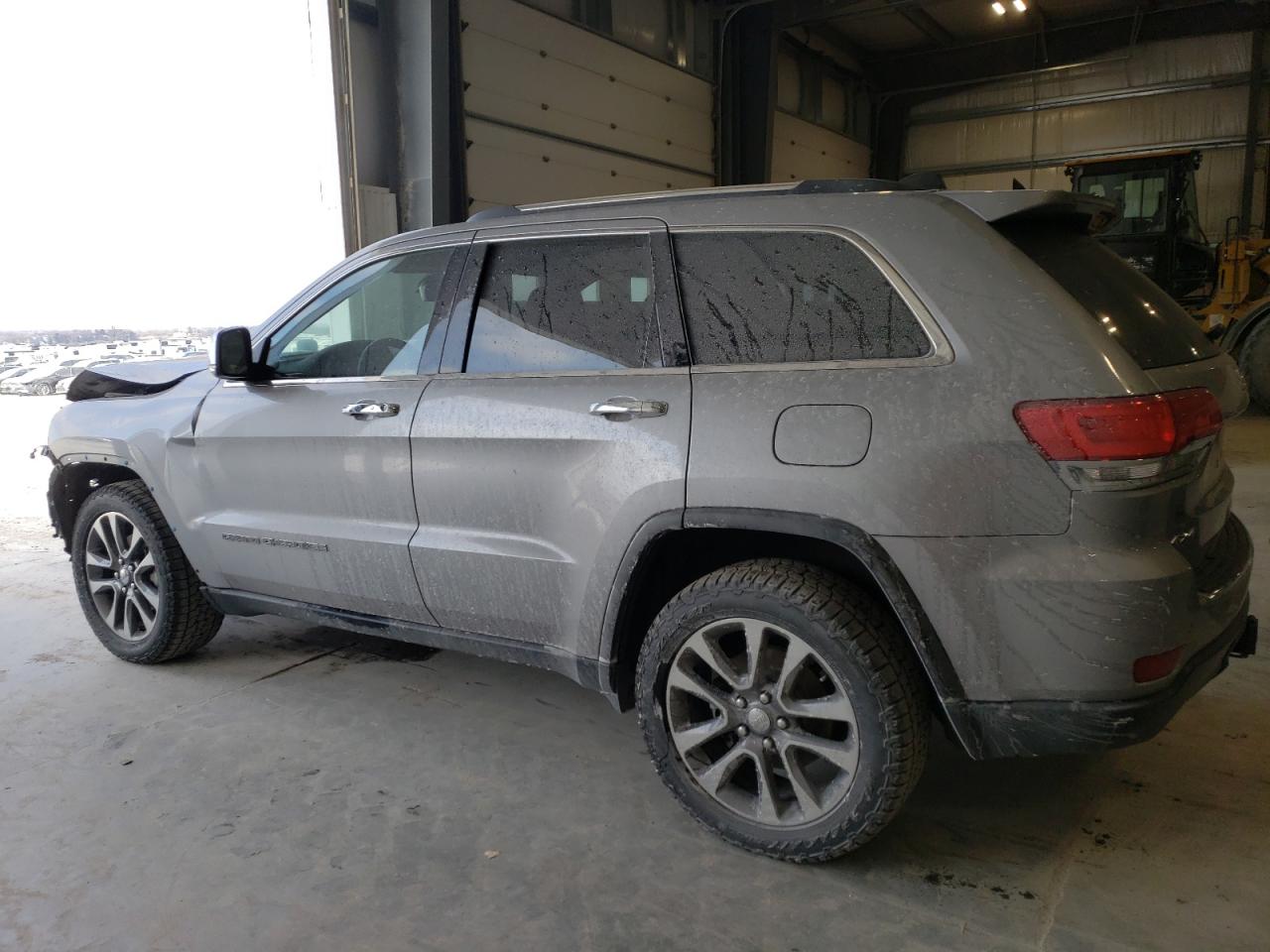 2018 Jeep Grand Cherokee - Image 2