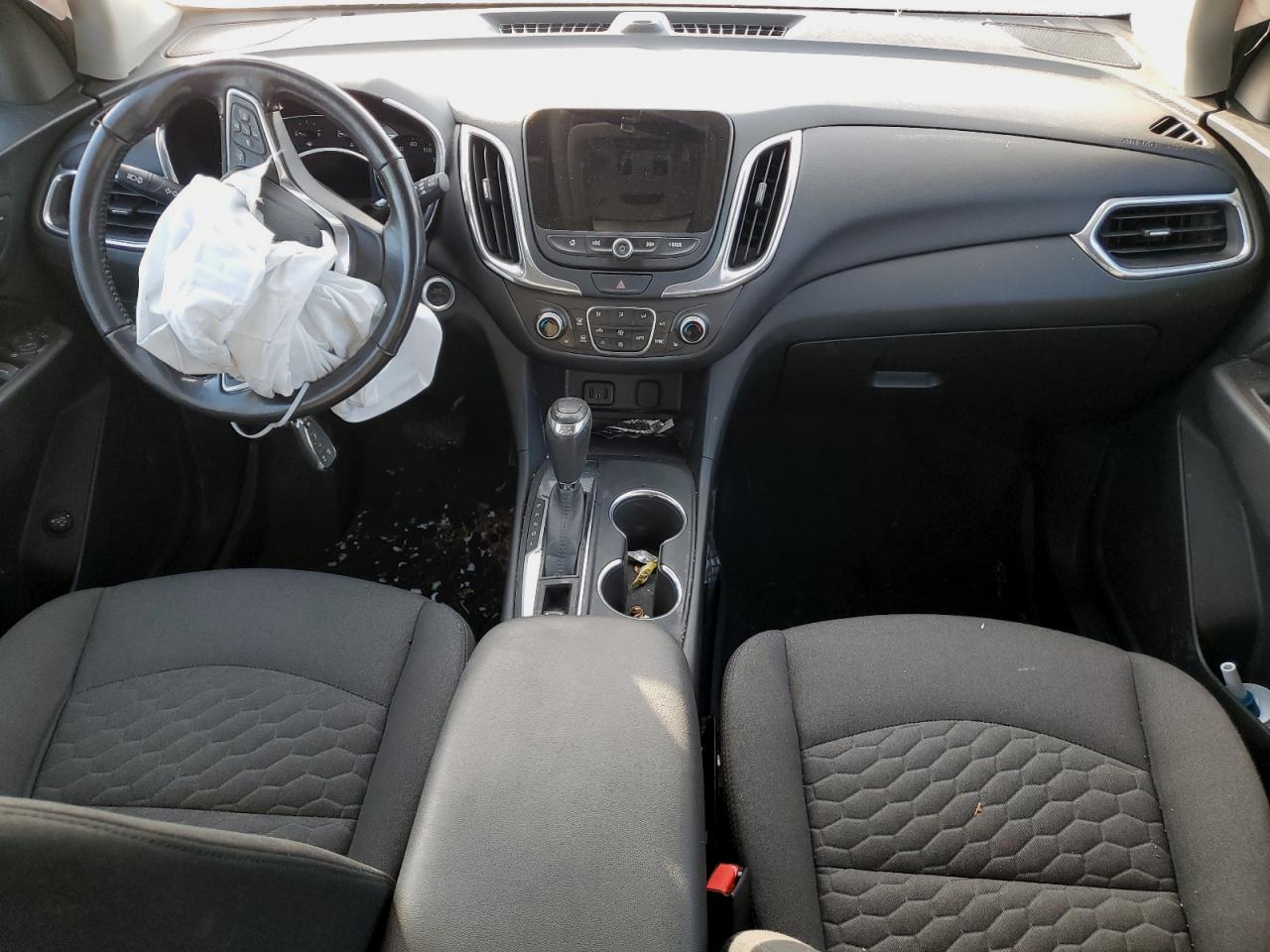 2018 Chevrolet Equinox - Image 8