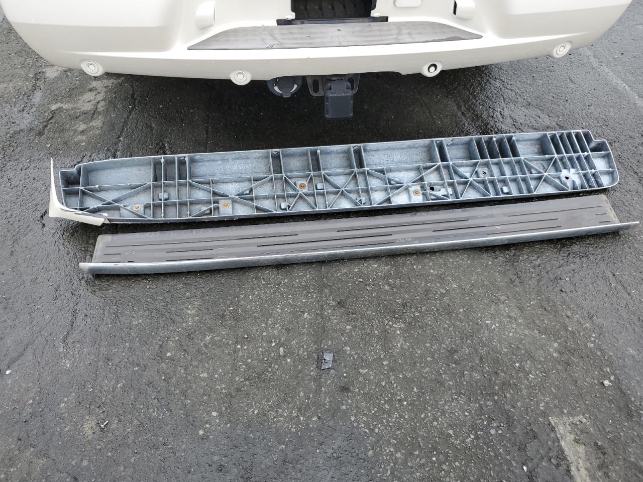 2003 Cadillac Escalade Luxury VIN: 1GYEC63T93R208177 Lot: 83894424