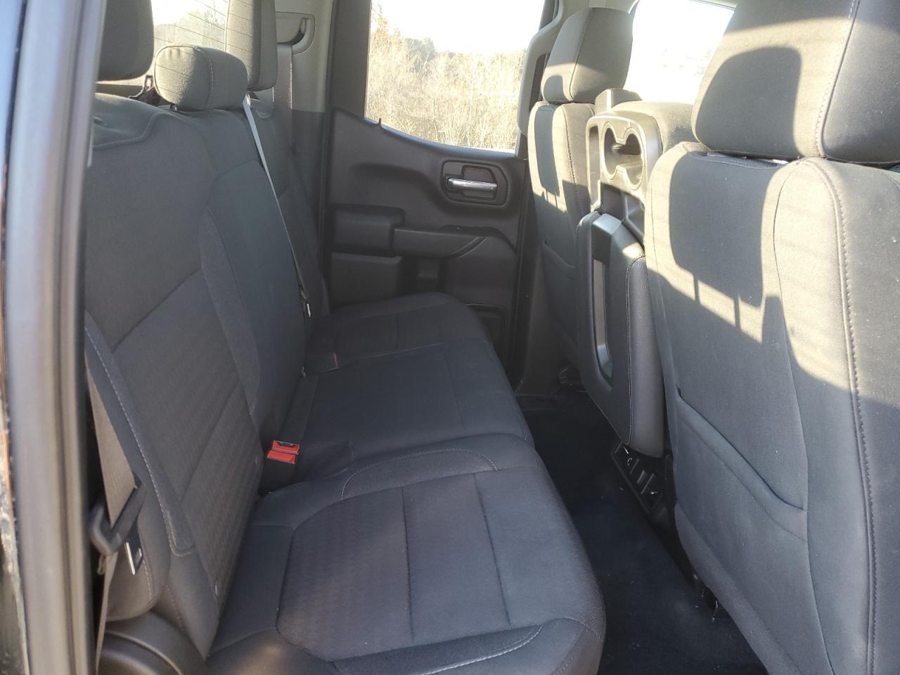 2020 Chevrolet Silverado - Image 11