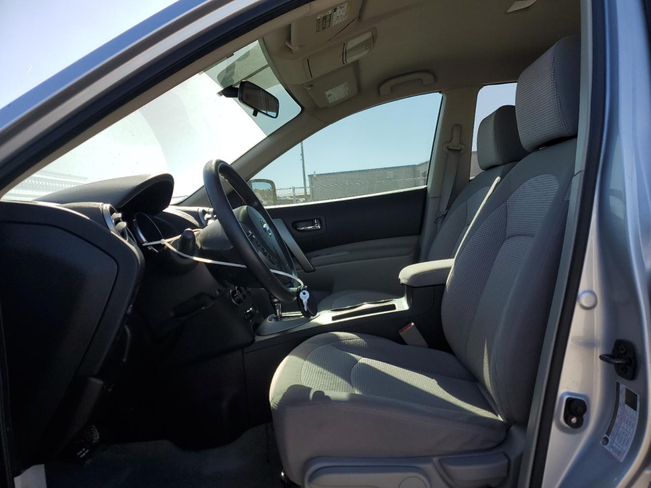2009 Nissan Rogue - Image 7
