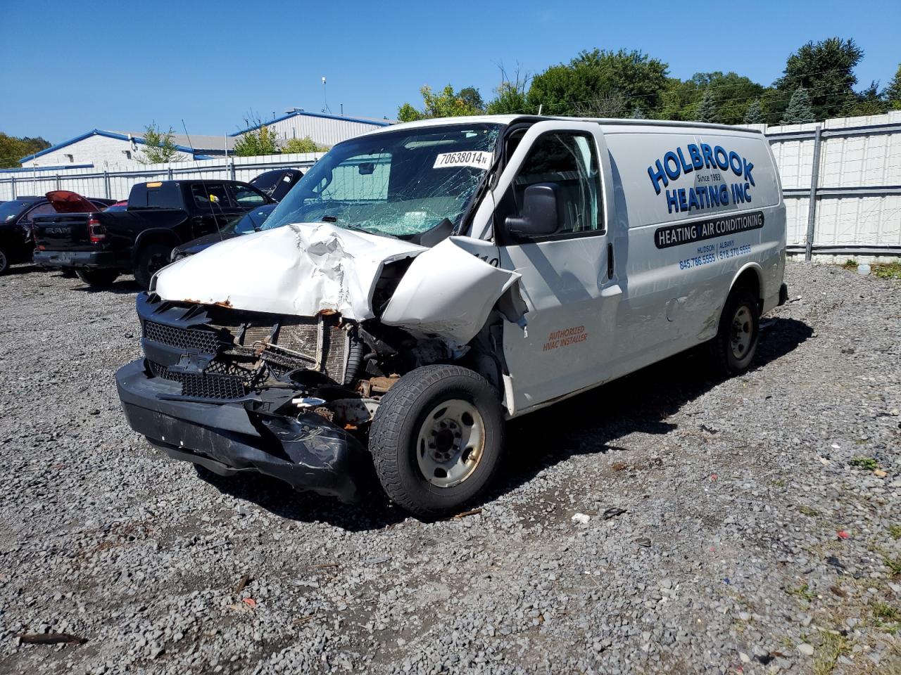 VIN 1GCWGAFF4G1224996 2016 CHEVROLET EXPRESS no.1