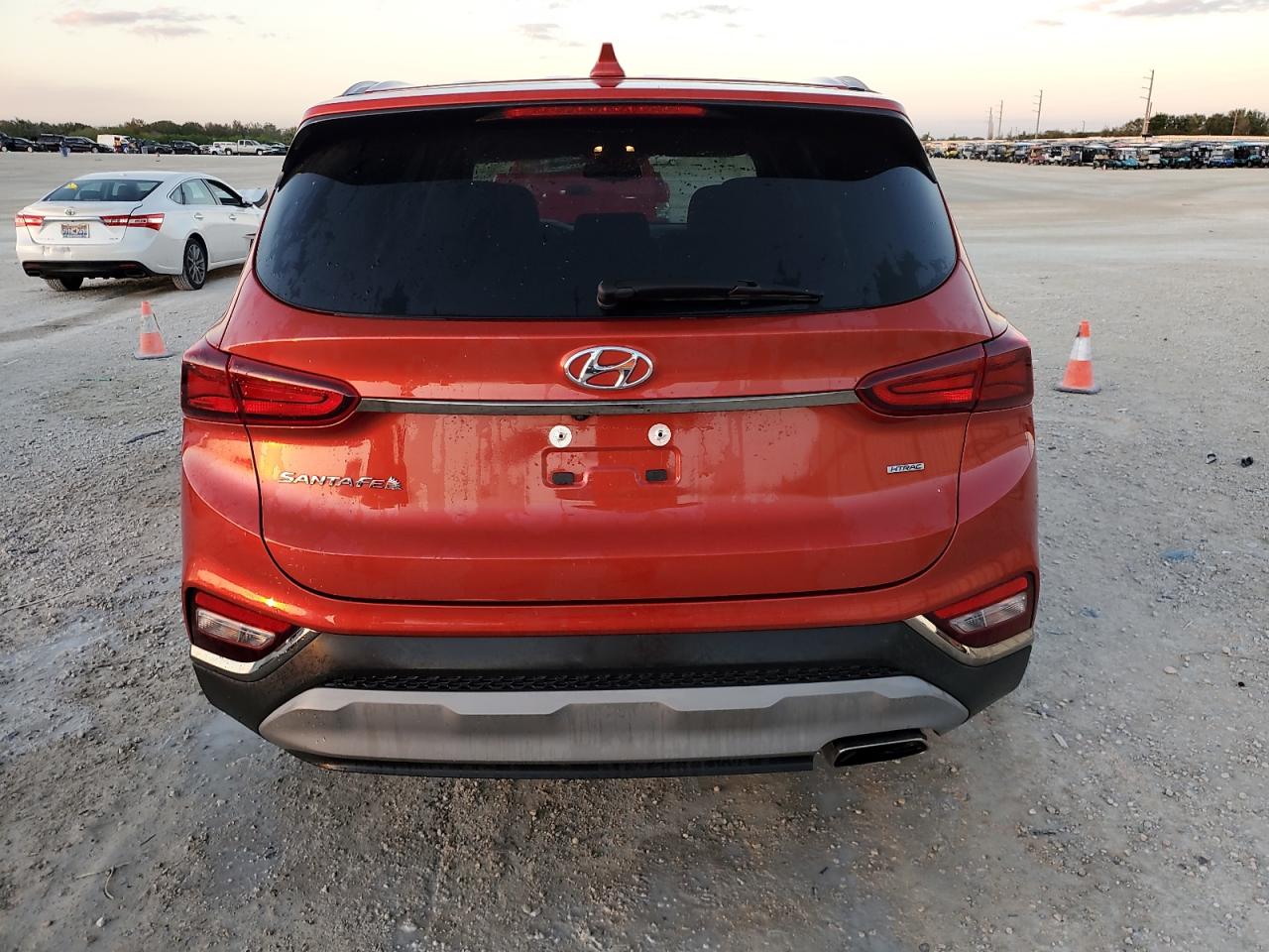 VIN 5NMS3CAD2KH135728 2019 HYUNDAI SANTA FE no.6