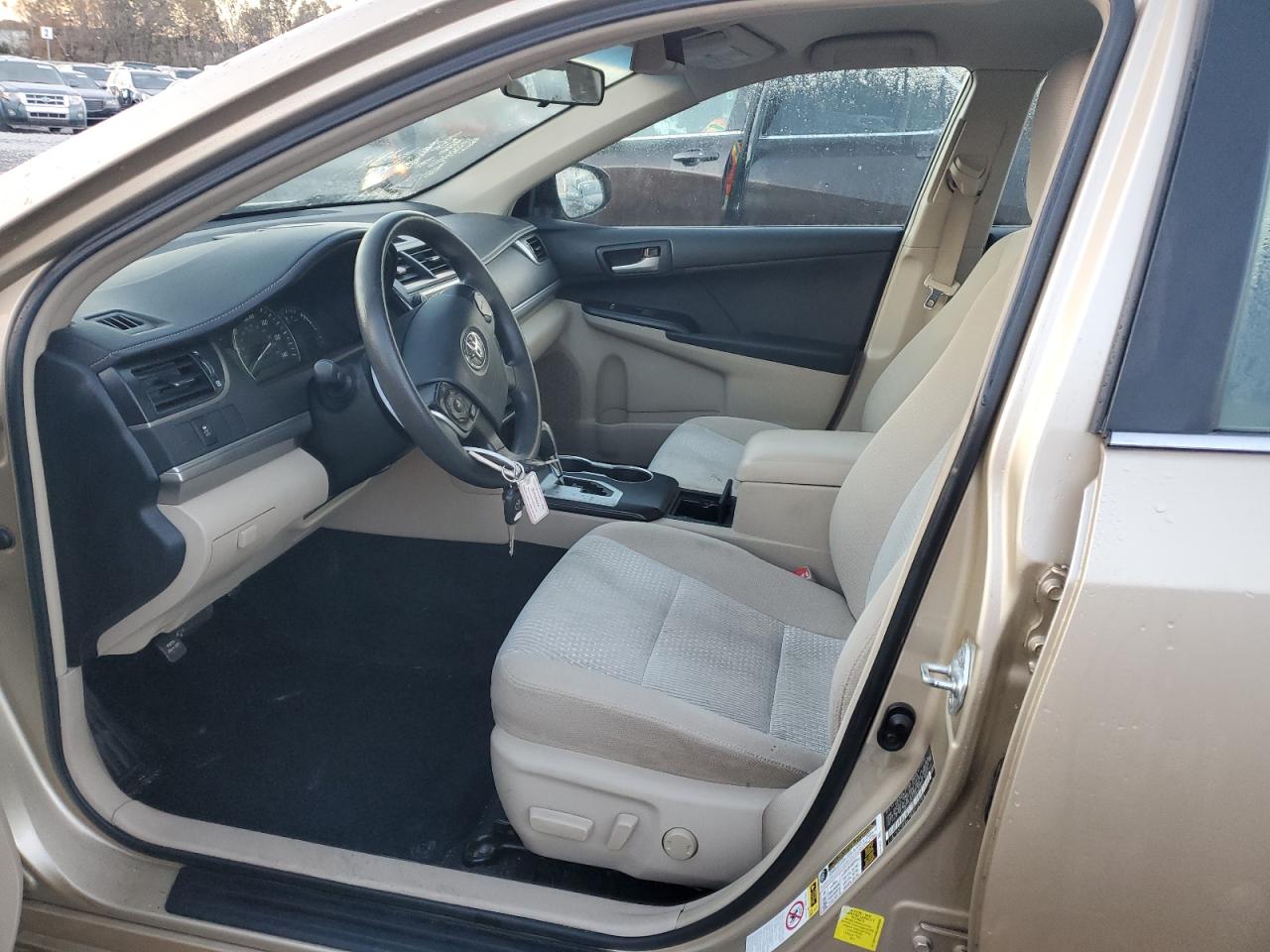 2012 Toyota Camry - Image 7