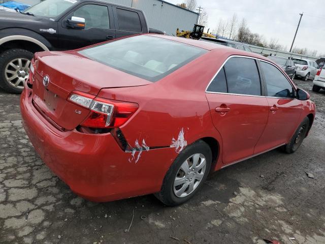  TOYOTA CAMRY 2013 Красный