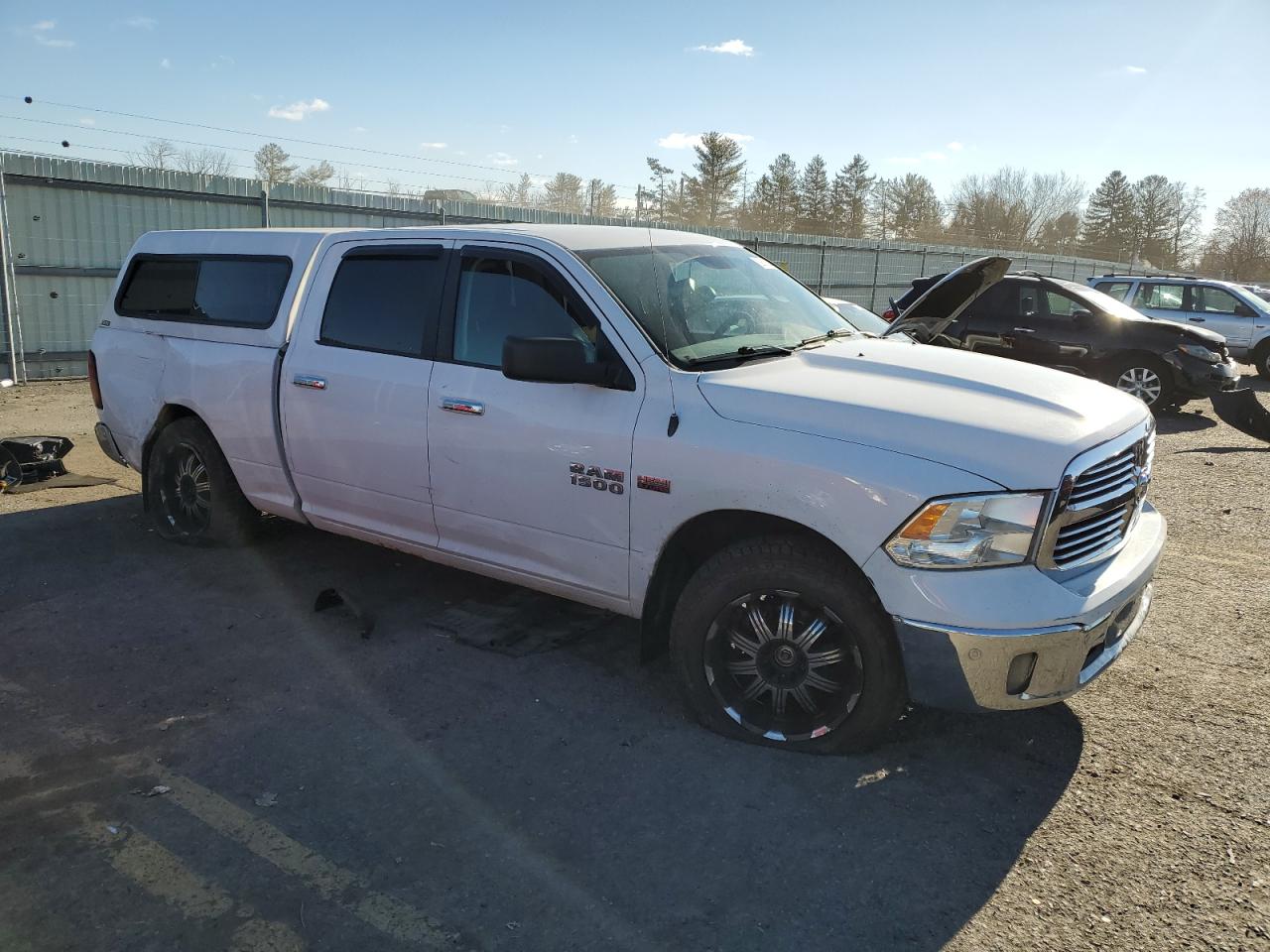 2017 RAM 1500 - Image 4