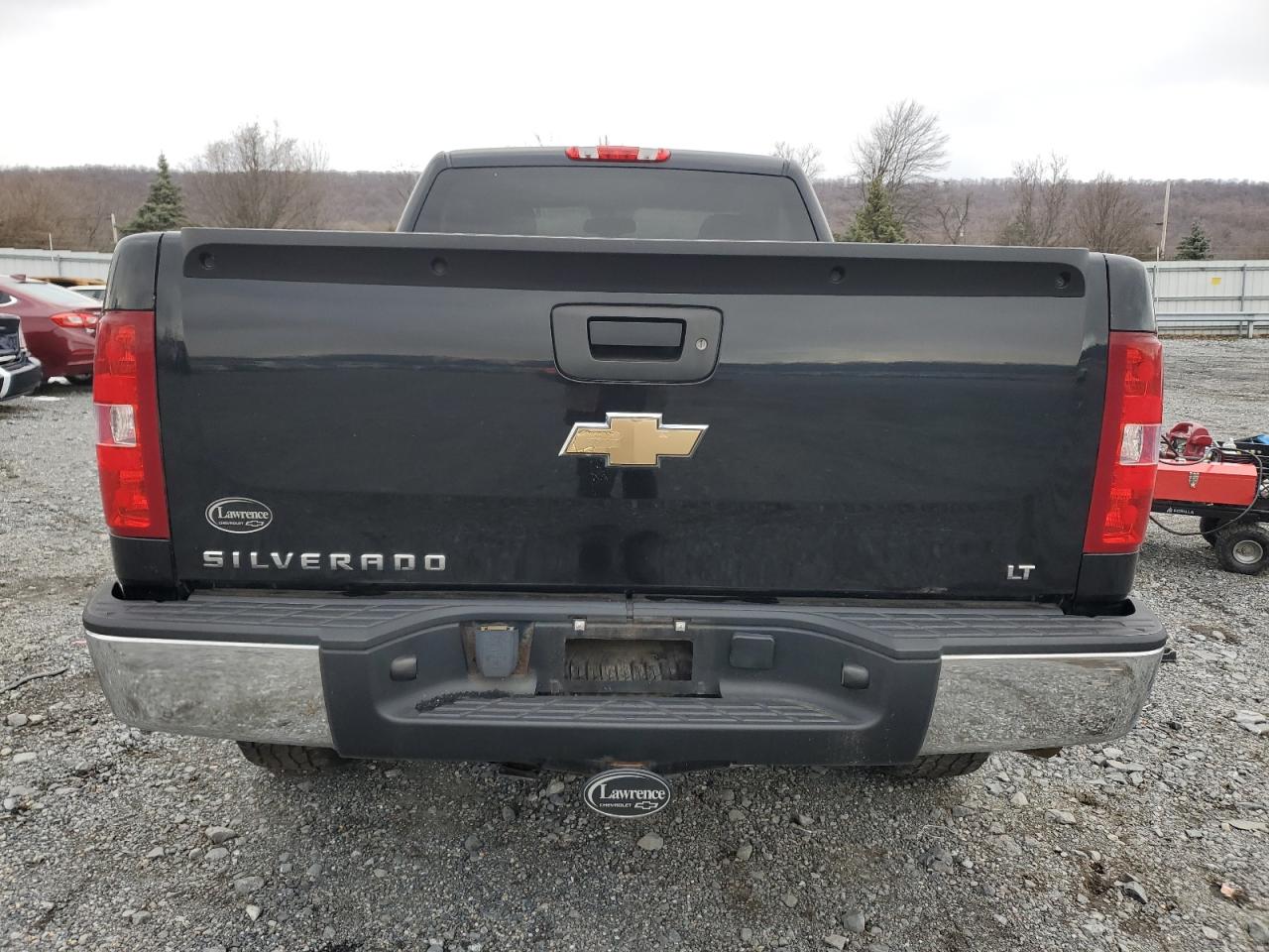 2007 Chevrolet Silverado - Image 6