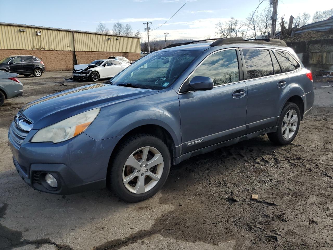 2013 Subaru Outback - Image 1