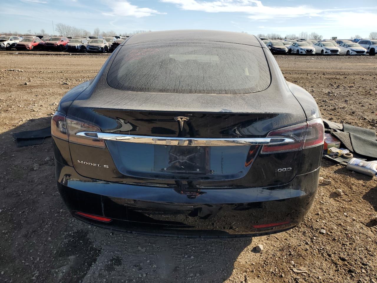 2017 Tesla Model S VIN: 5YJSA1E27HF195310 Lot: 82762044