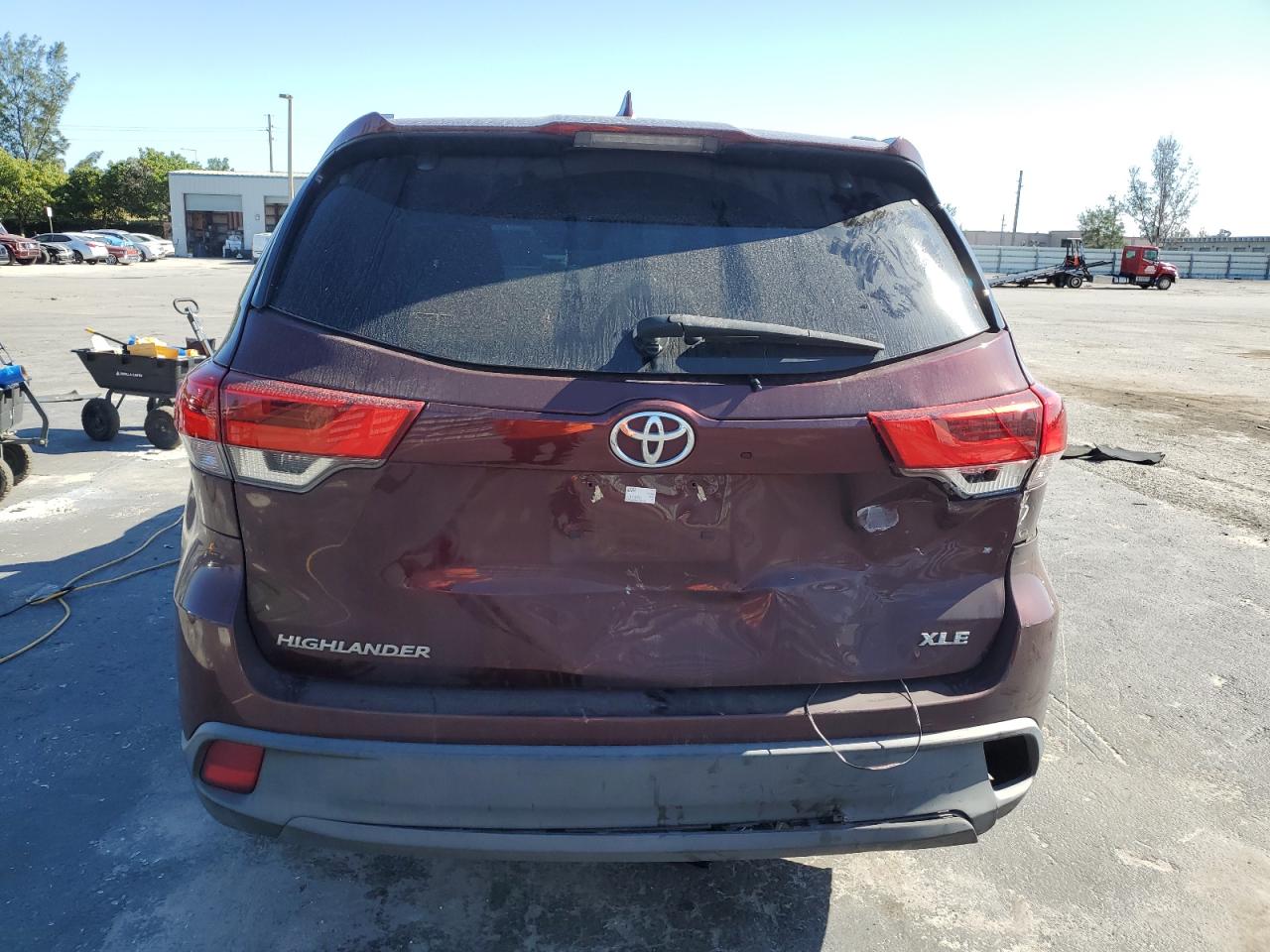 2019 Toyota Highlander - Image 6