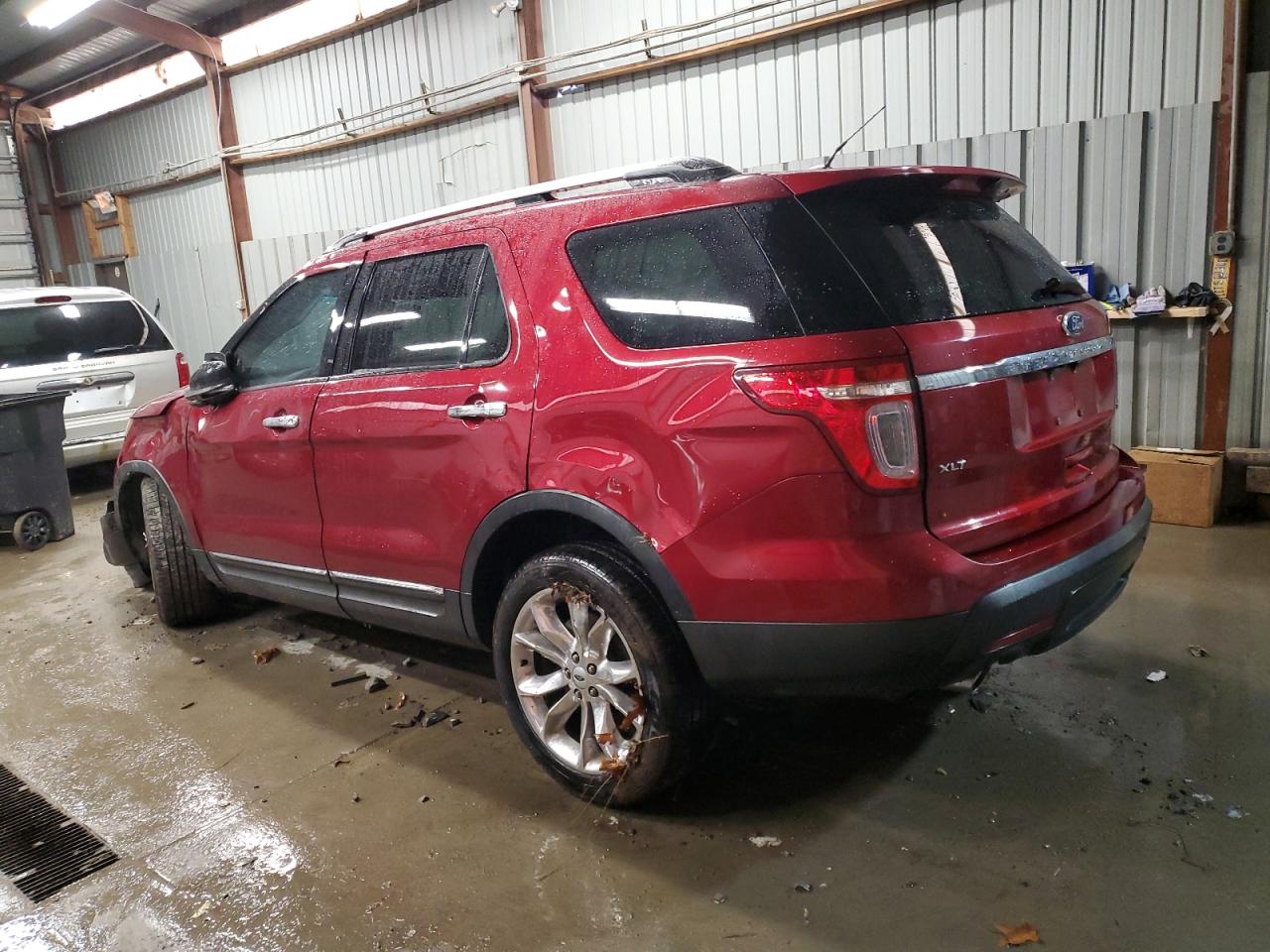 2014 Ford Explorer - Image 2