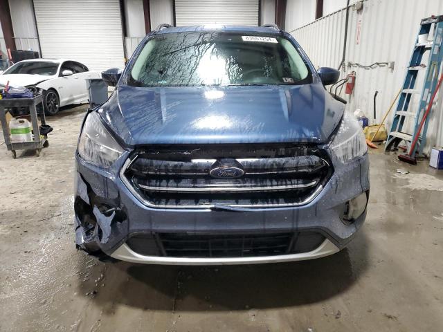  FORD ESCAPE 2018 Granatowy