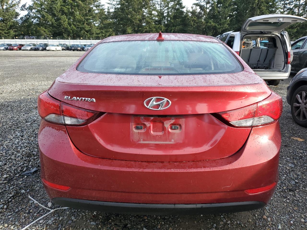 2016 Hyundai Elantra - Image 6