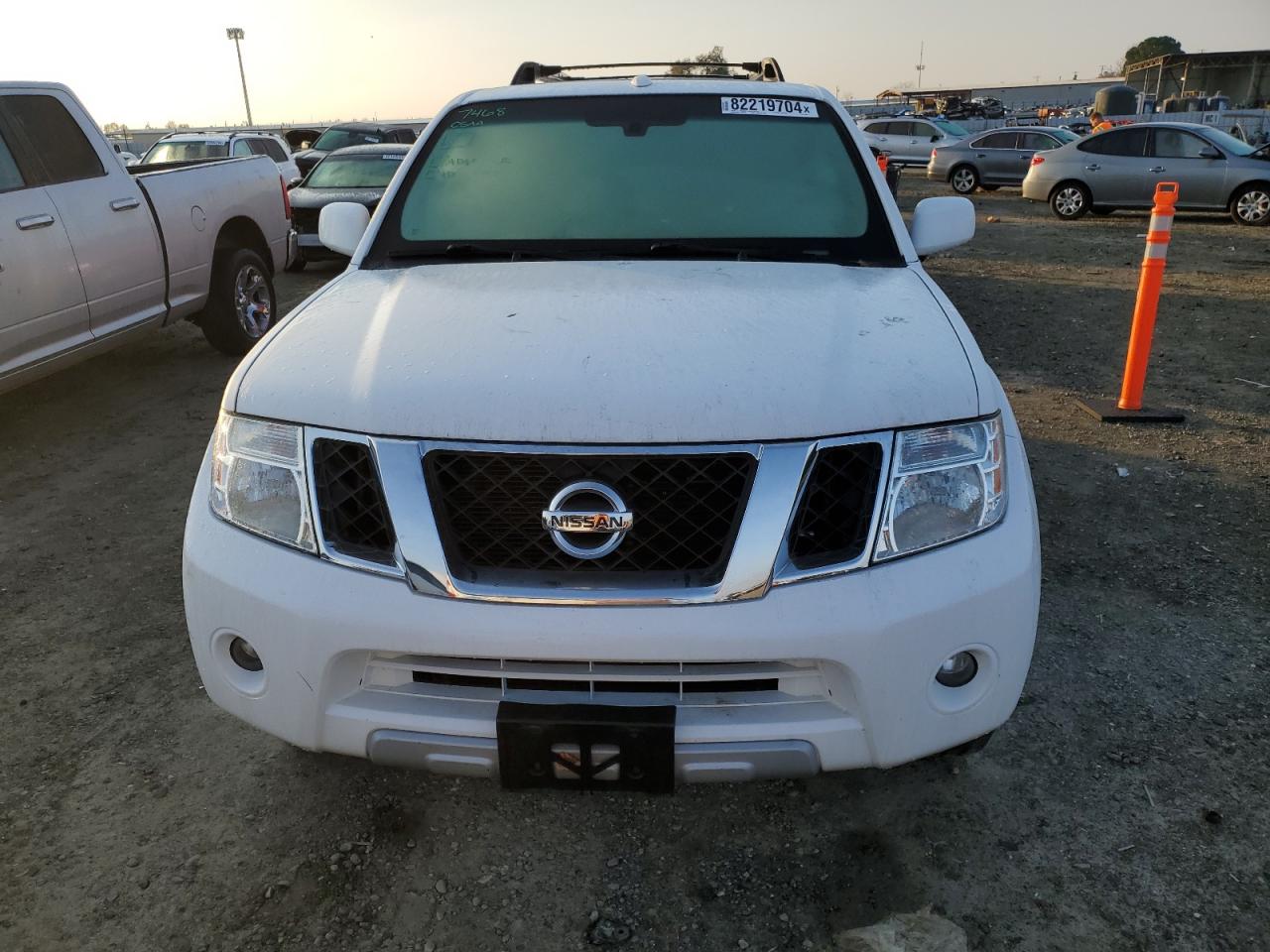 2012 Nissan Pathfinder - Image 5