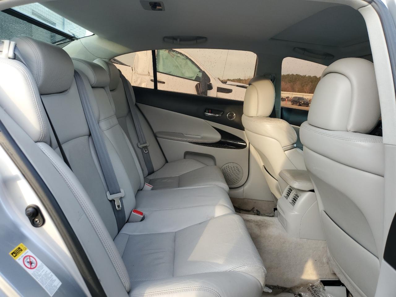 2010 Lexus GS - Image 10