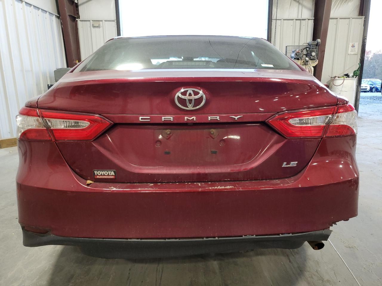 VIN 4T1B11HK1JU659826 2018 TOYOTA CAMRY no.6