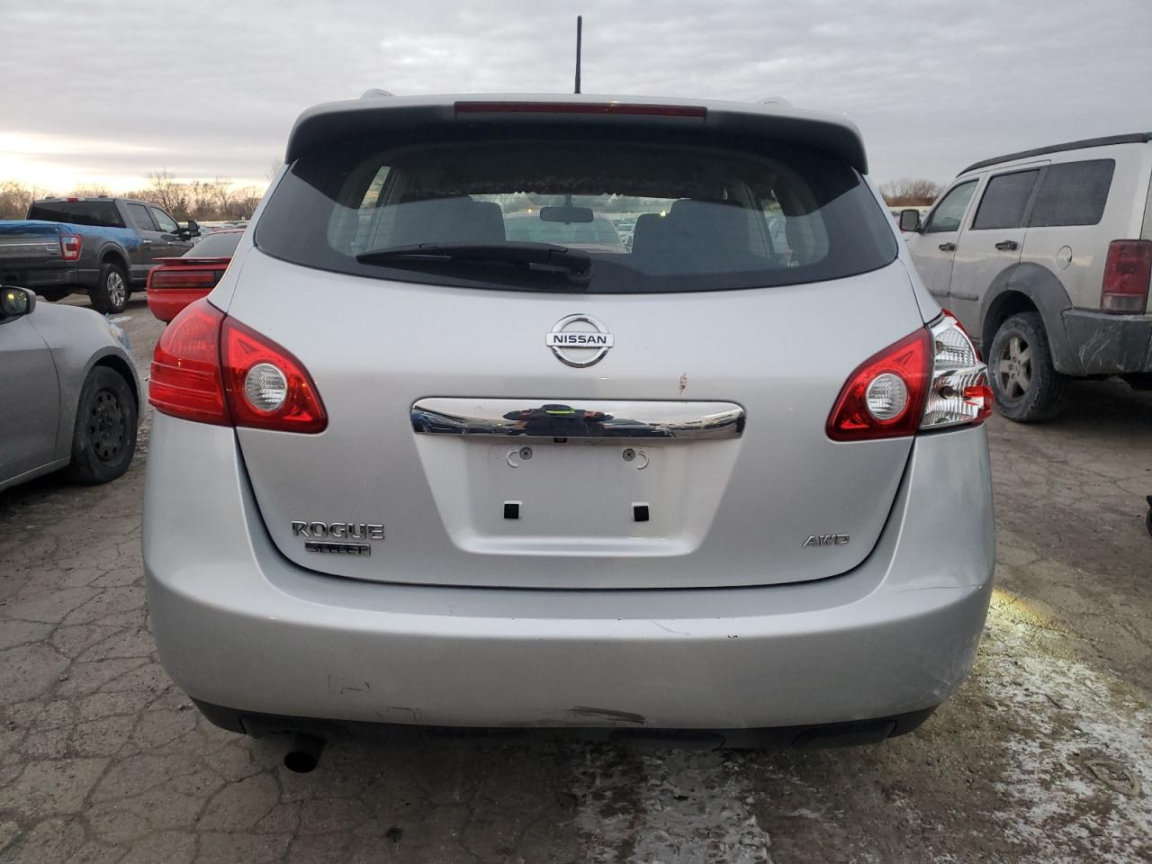 2015 Nissan Rogue - Image 6