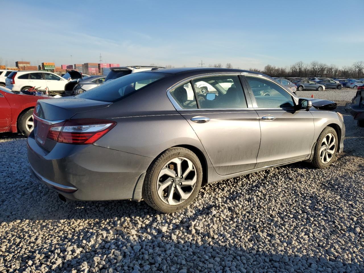 VIN 1HGCR2F70HA217087 2017 HONDA ACCORD no.3