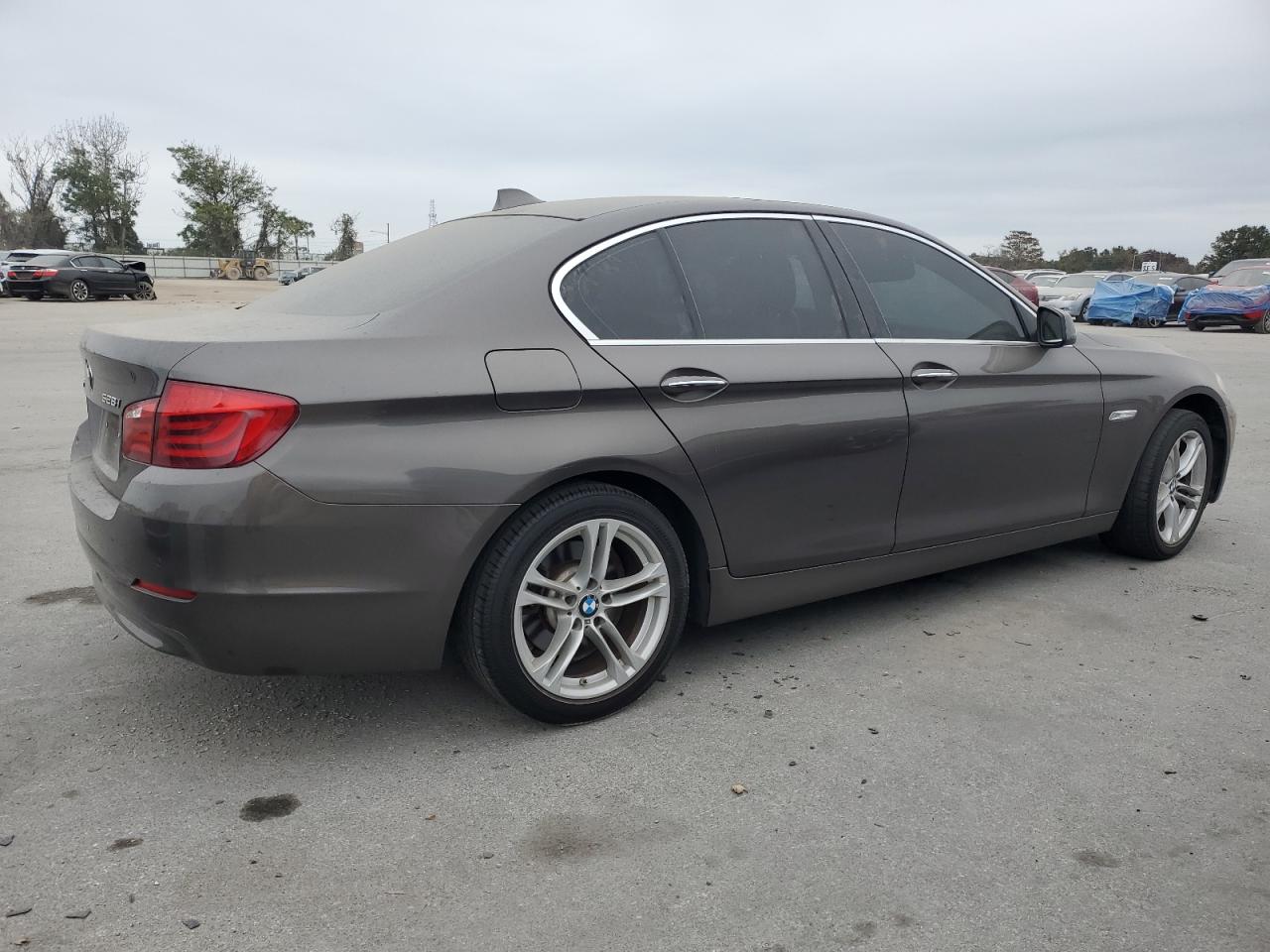 VIN WBAXH5C59DD110553 2013 BMW 5 SERIES no.3