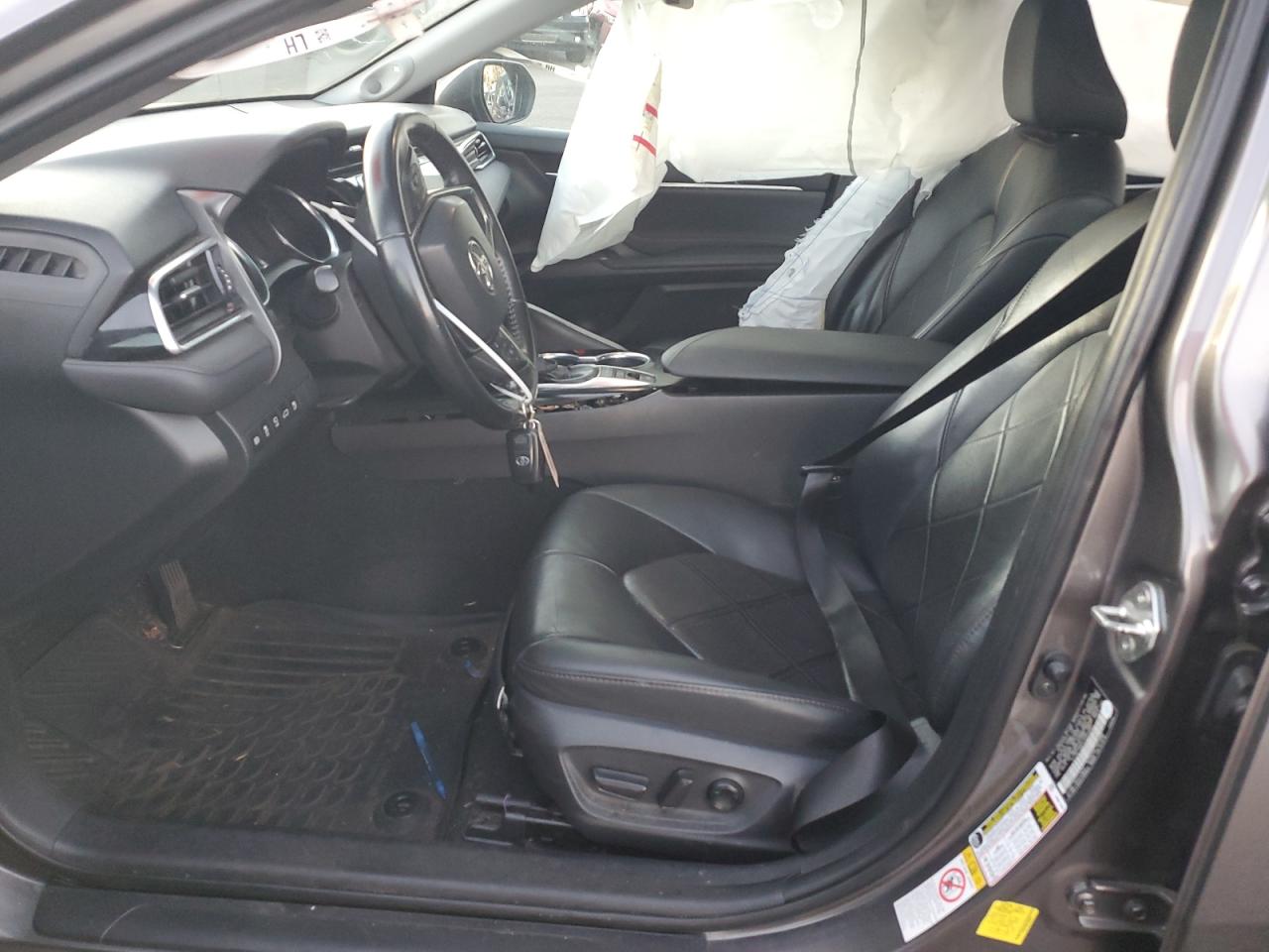 2018 Toyota Camry - Image 7