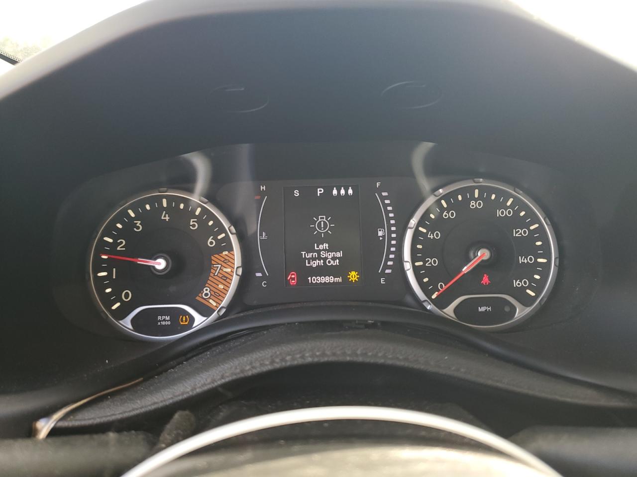 VIN ZACNJABB7KPK50613 2019 JEEP RENEGADE no.9