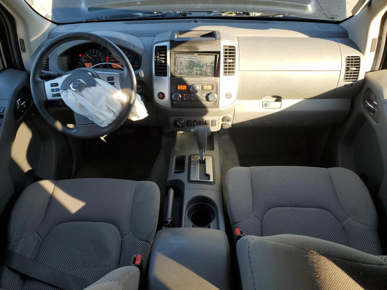 2018 Nissan Navara (Frontier) - Image 8