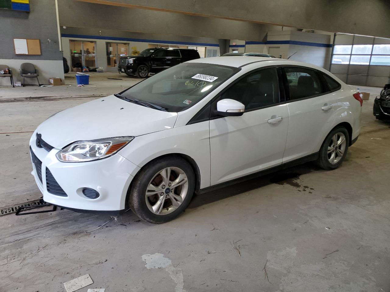 VIN 1FADP3F2XDL343271 2013 FORD FOCUS no.1