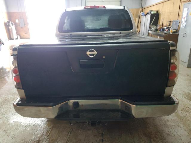 Пикапы NISSAN FRONTIER 2013 Серебристый