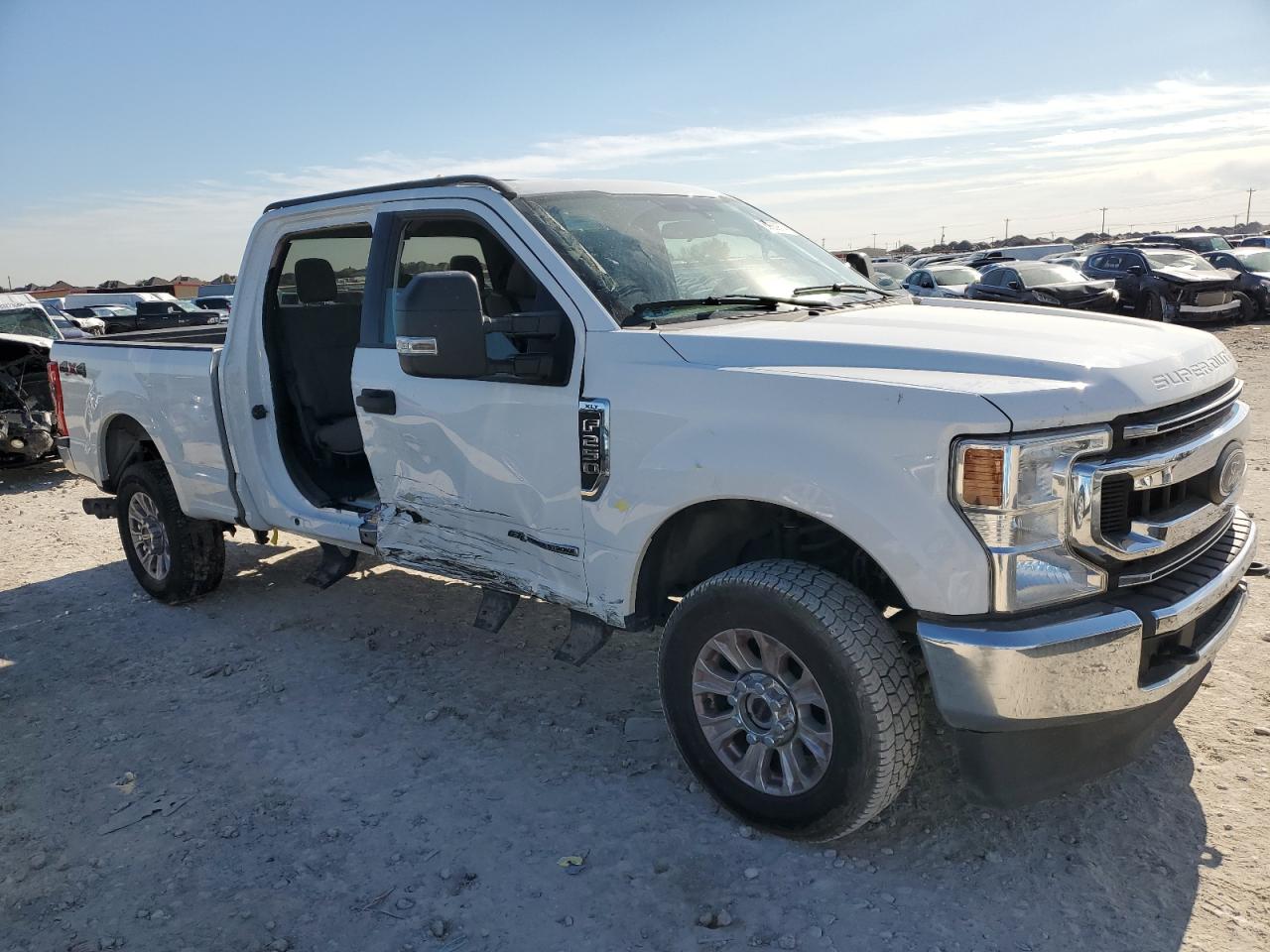 2022 Ford F250 - Image 4