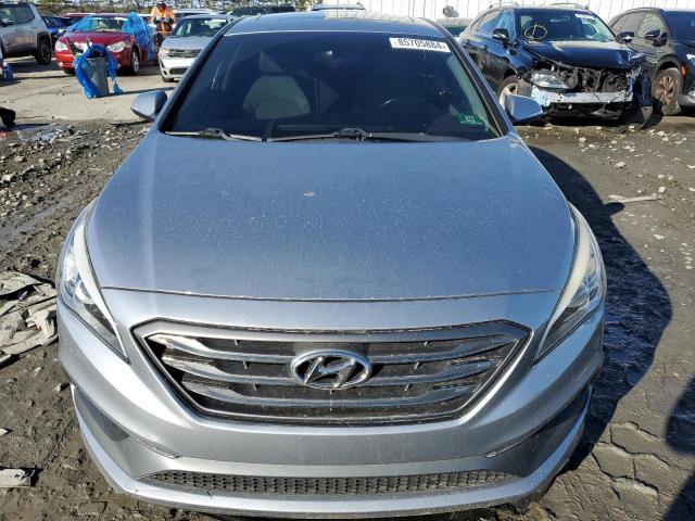  HYUNDAI SONATA 2016 Серебристый