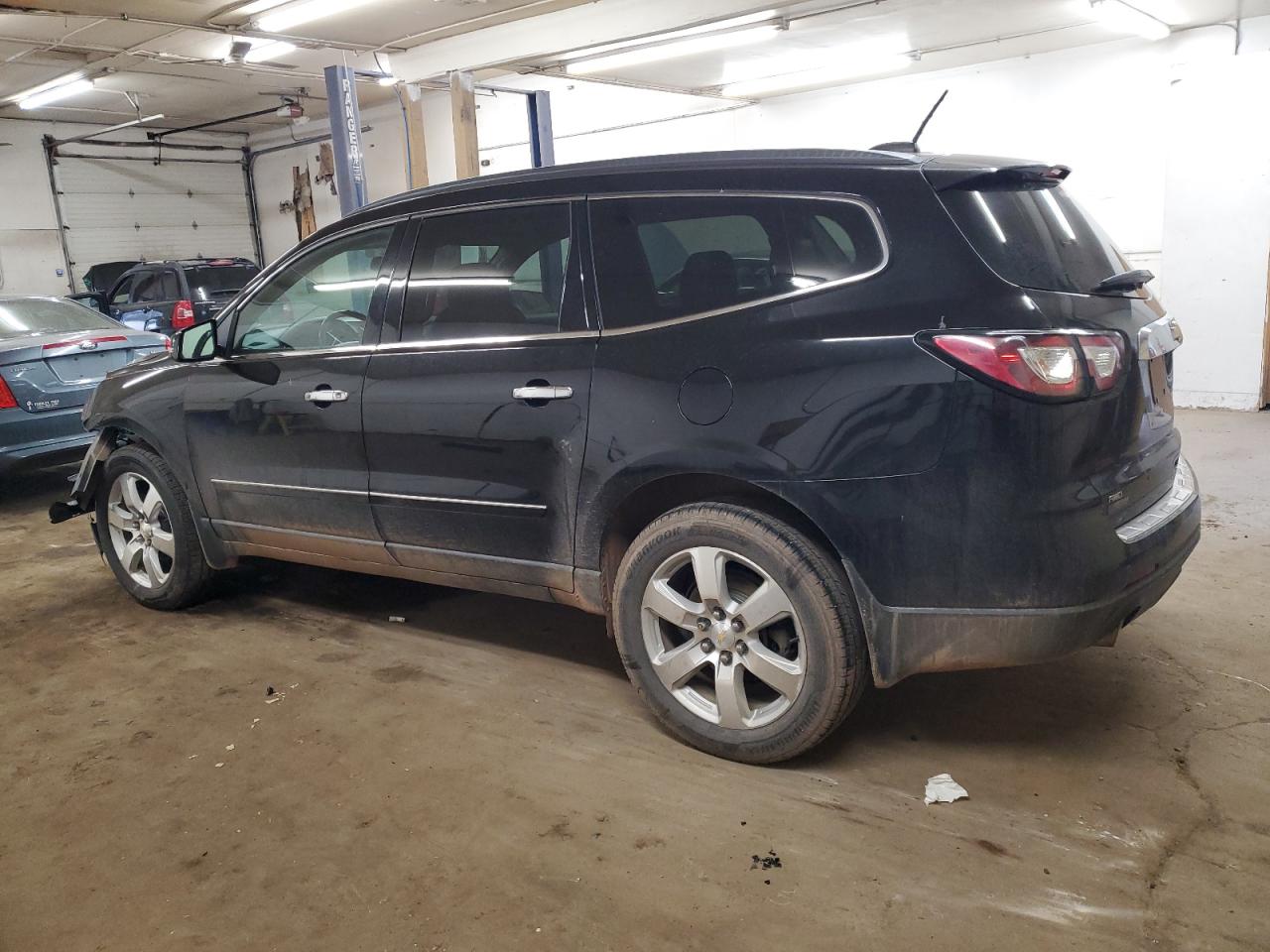 VIN 1GNKVJKD5GJ105161 2016 CHEVROLET TRAVERSE no.2