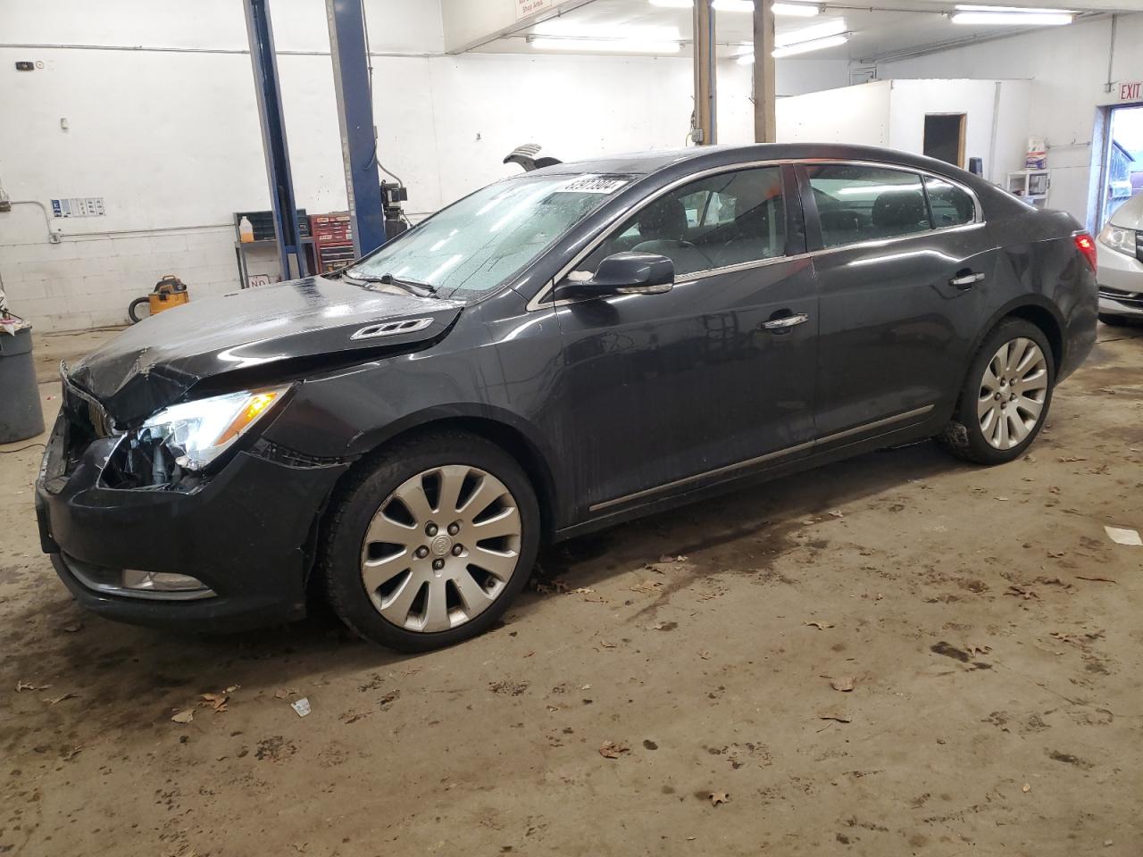 VIN 1G4GE5G38EF297239 2014 BUICK LACROSSE no.1