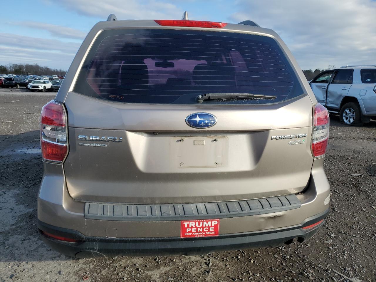 2016 Subaru Forester - Image 6