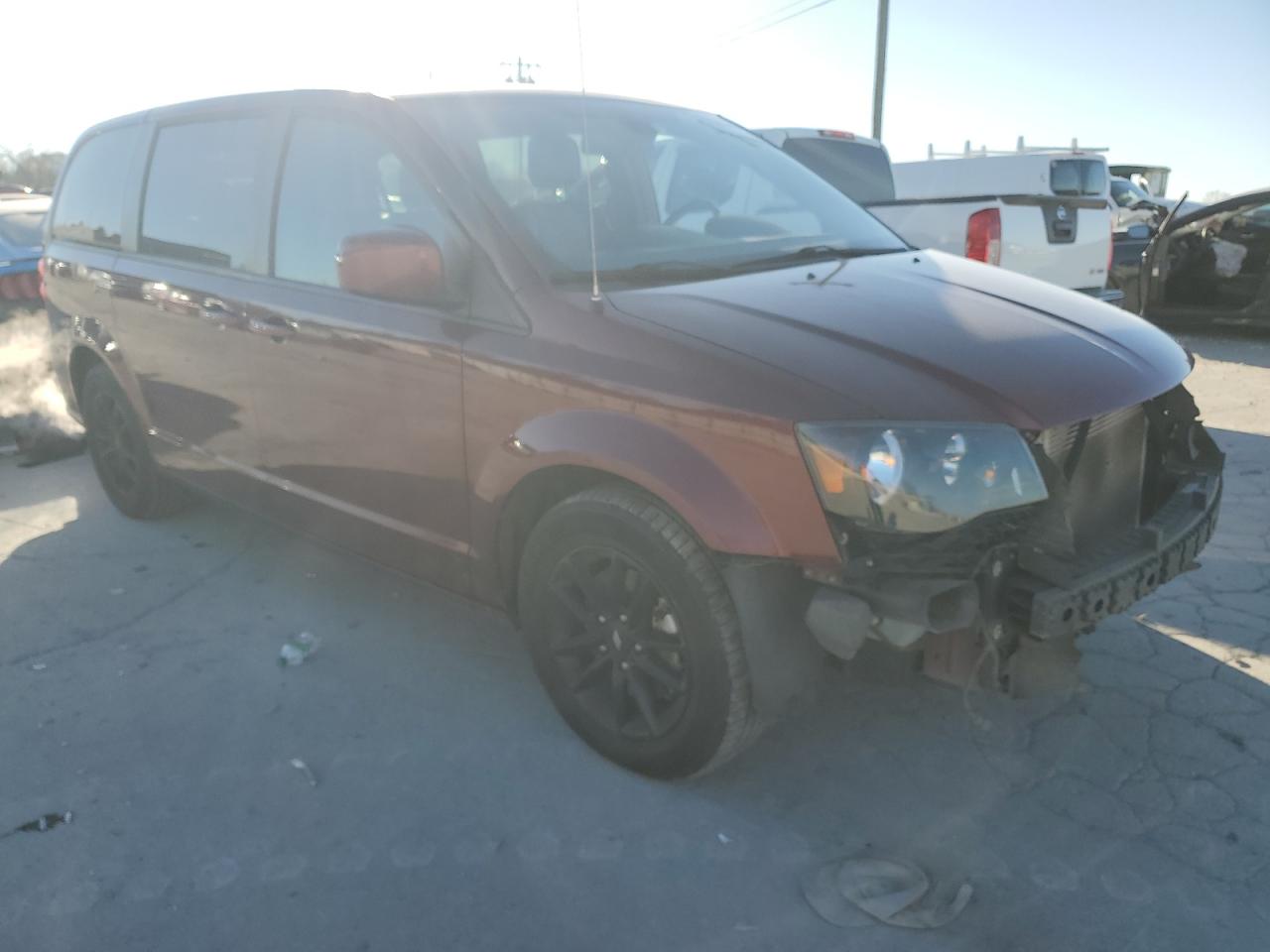 2019 Dodge Caravan - Image 4