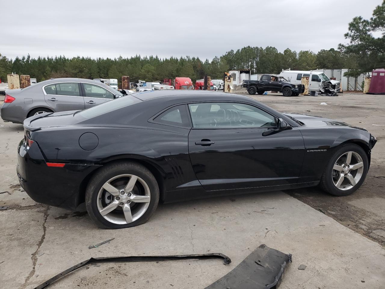 2013 Chevrolet Camaro - Image 3