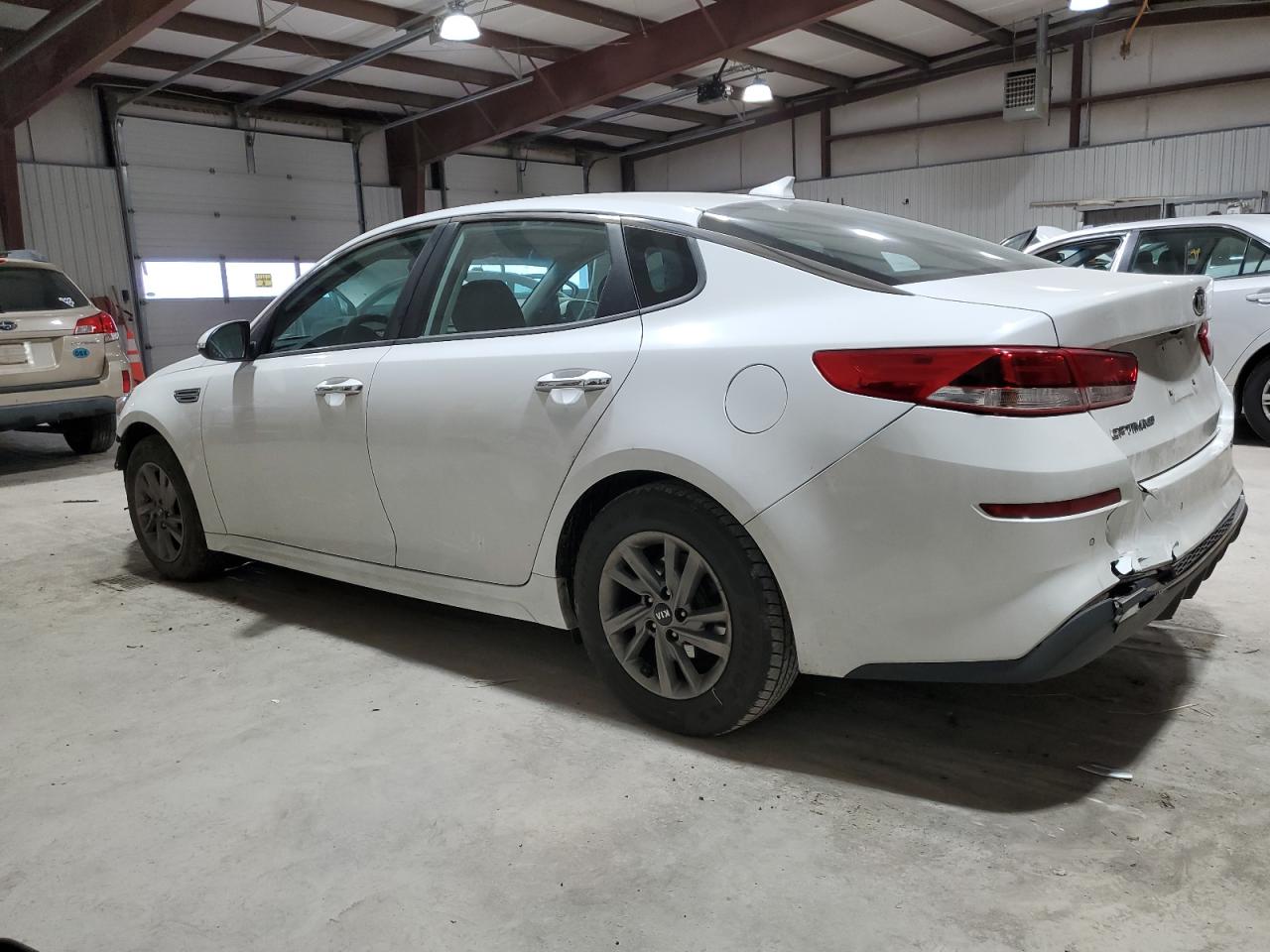 2019 Kia Optima - Image 2