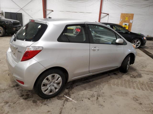  TOYOTA YARIS 2012 Серебристый