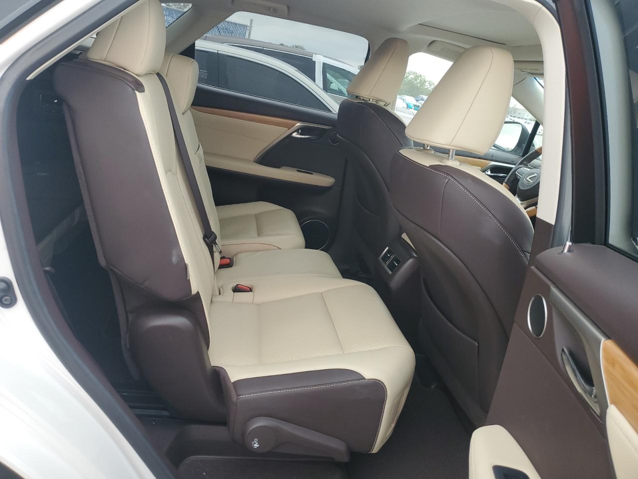 2018 Lexus RX - Image 11