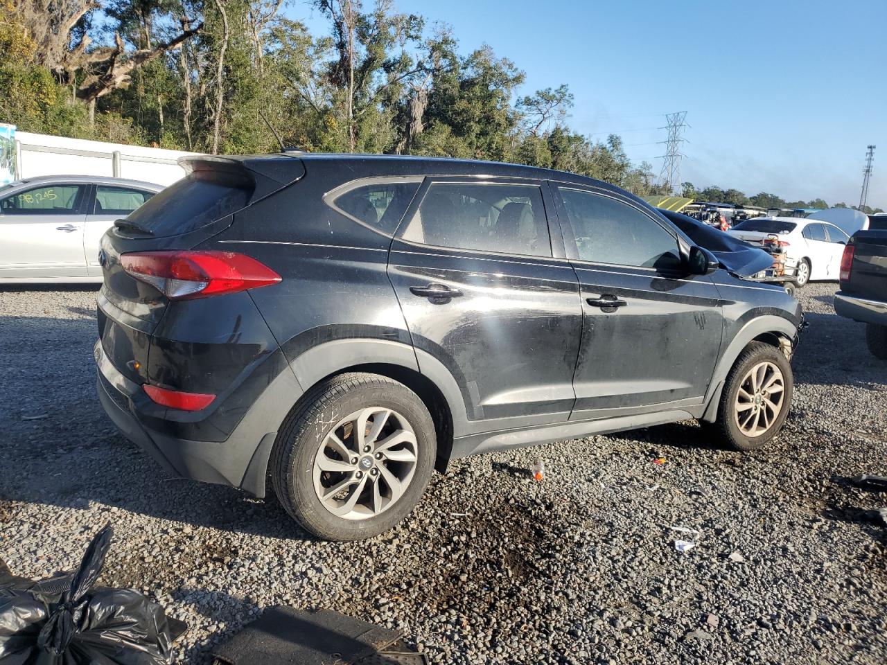 VIN KM8J23A48HU528693 2017 HYUNDAI TUCSON no.3