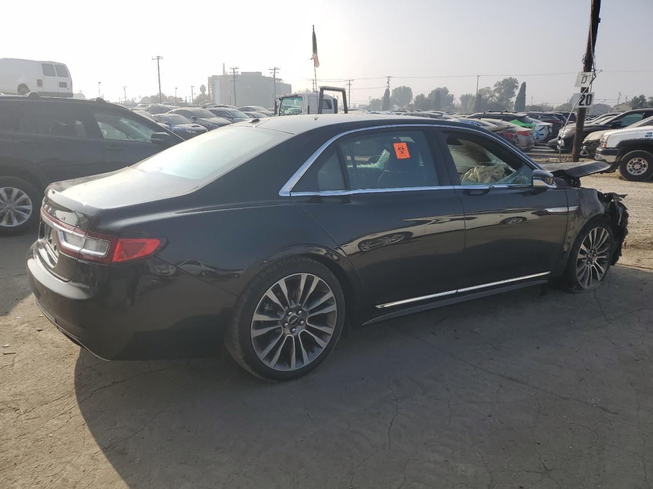 2017 Lincoln Continental - Image 3
